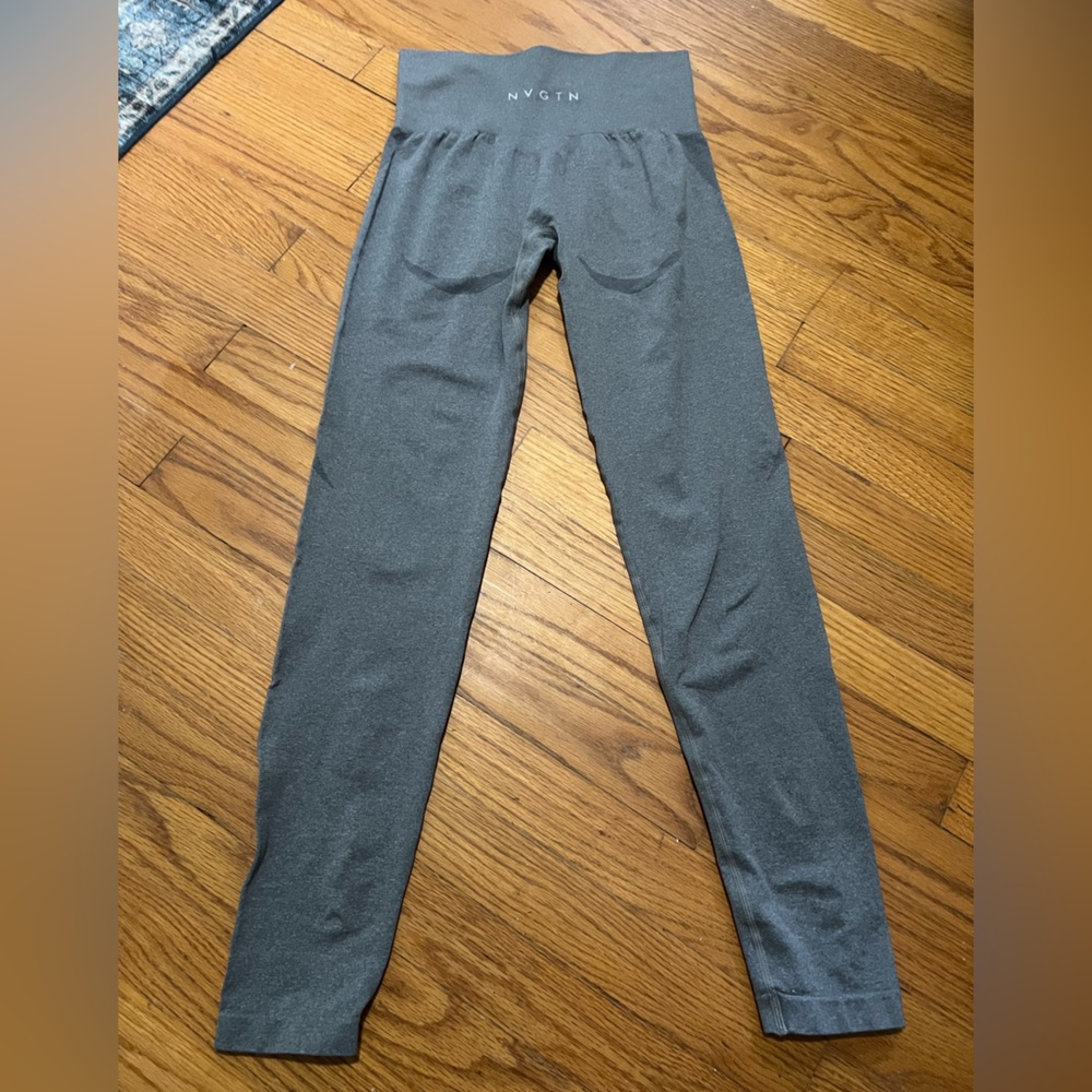 NVGTN contour seamless leggings highwaisted‎ women size medium